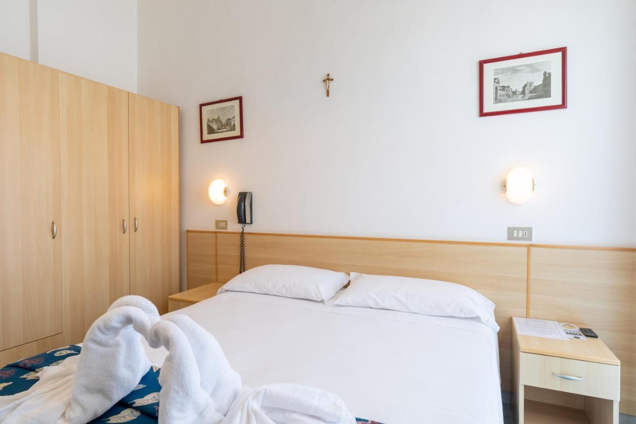 Hotel Milanese Rimini Zewnętrze zdjęcie