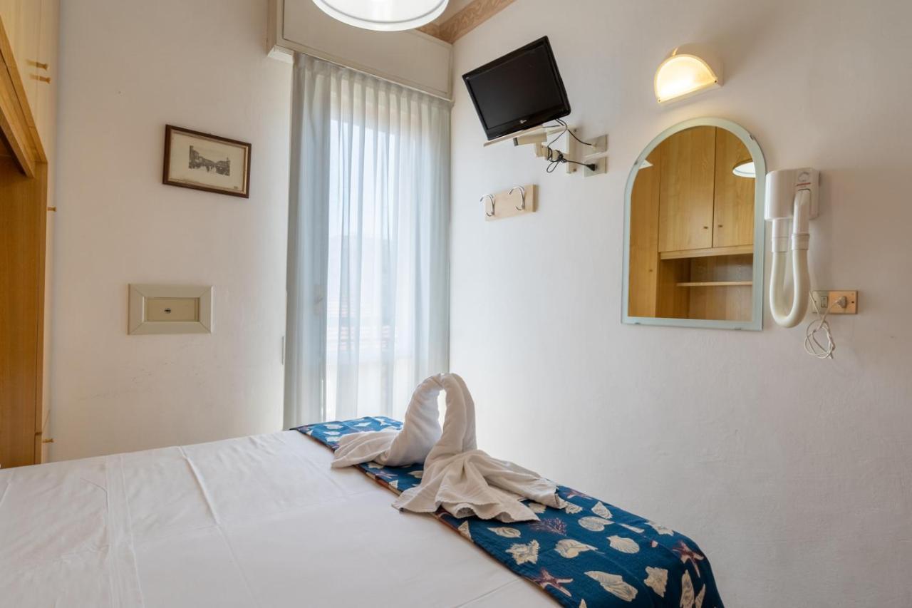 Hotel Milanese Rimini Zewnętrze zdjęcie