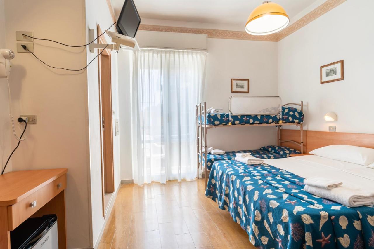 Hotel Milanese Rimini Zewnętrze zdjęcie